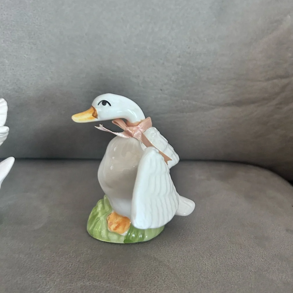 50%offw❤️ Vintage Pair of Bone China Ducks HG 64